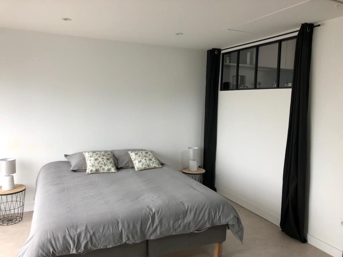 Maison Moderne Avec Jardin A 750M De La Mer ポルニック エクステリア 写真